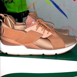 Muse Satin EP Women’s Puma.
